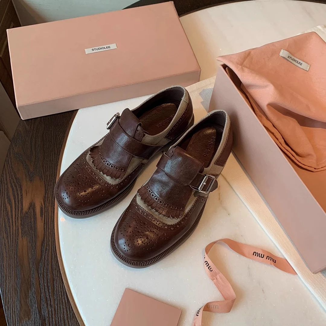 重工复古英伦风流苏雕花巴洛克皮鞋2024秋季百搭休闲圆头乐福鞋