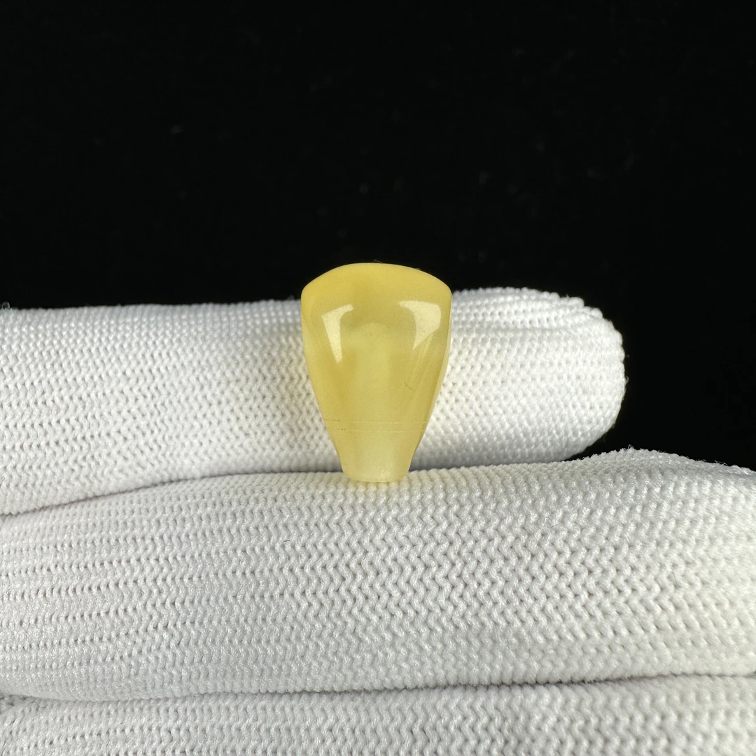 Z1160天然原矿蜜蜡 金绞蜜三通 12.7*18.2mm 1.5克  30克价