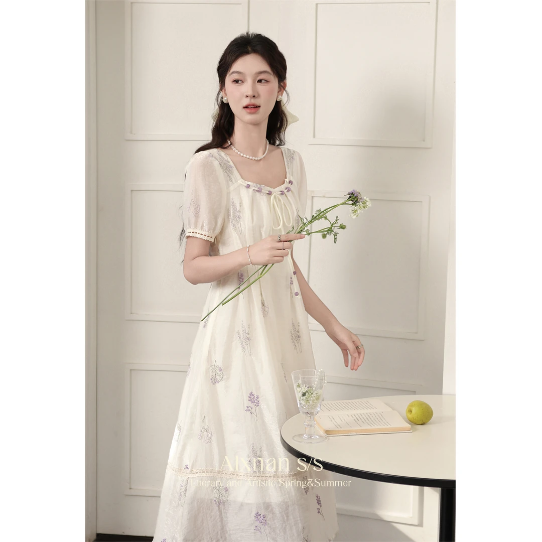 鹿向南 原创 「温馨秘园」碎花夏季杏色连衣裙L37938