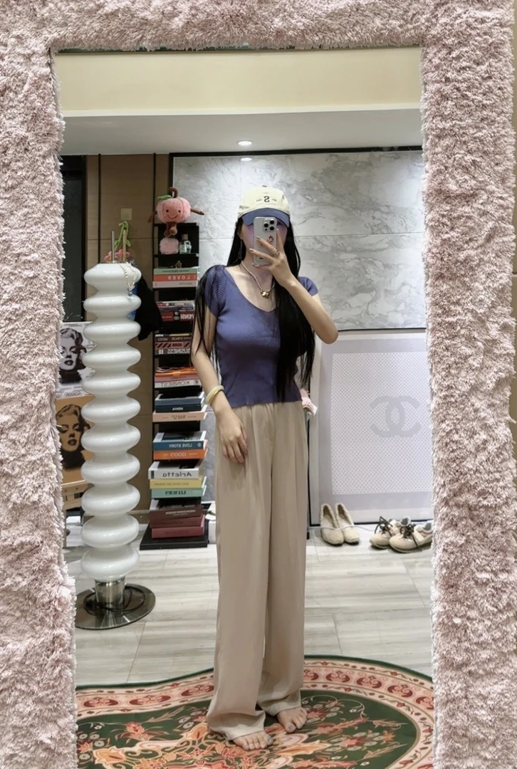 【黄雨萱】ins网红夏季薄针织短袖