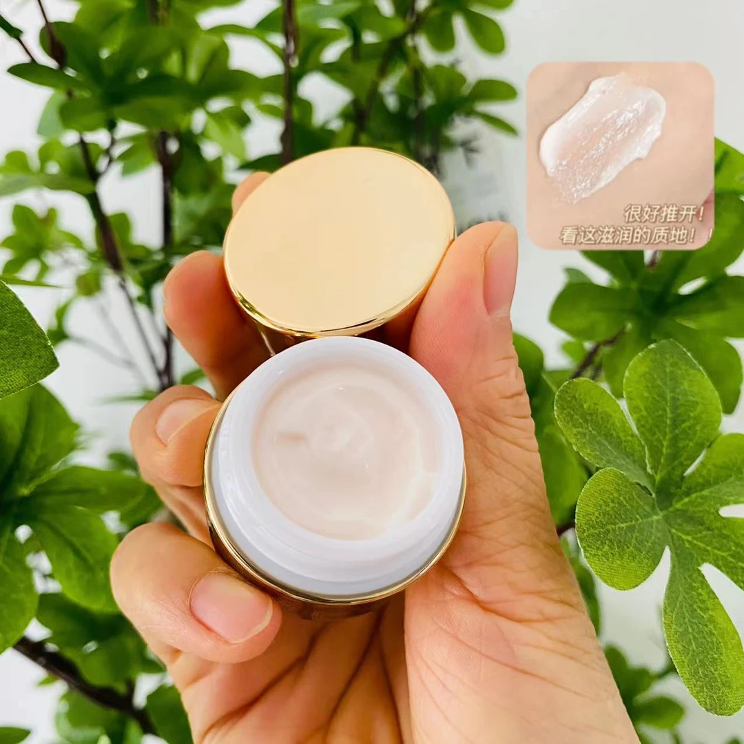 【萌萌分享】金色冻龄花菁萃面霜，润而不腻秋冬必备~