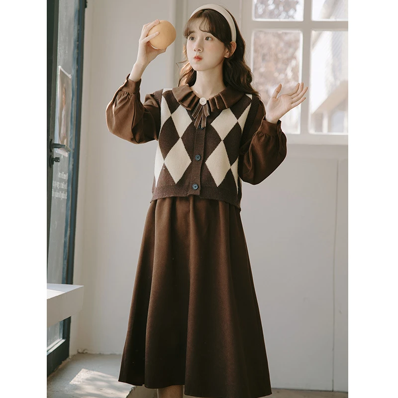 长袖菱格马甲连衣裙套装女2023秋冬新款文艺气质显瘦格子秋季格纹