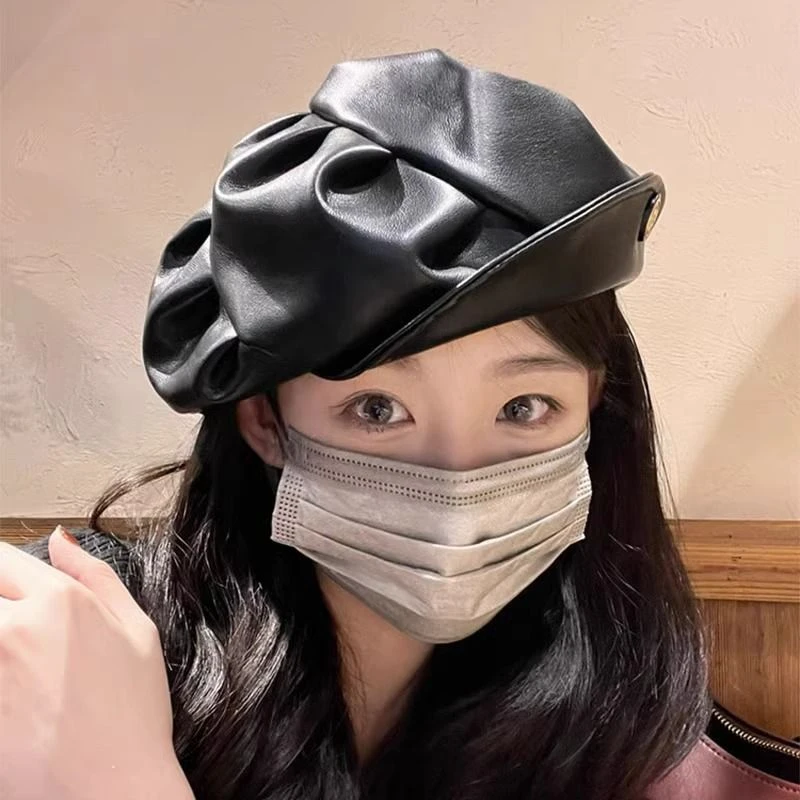 日系褶皱皮质黑色铁标贝雷帽居家日用秋冬季小众复古气质百搭帽子