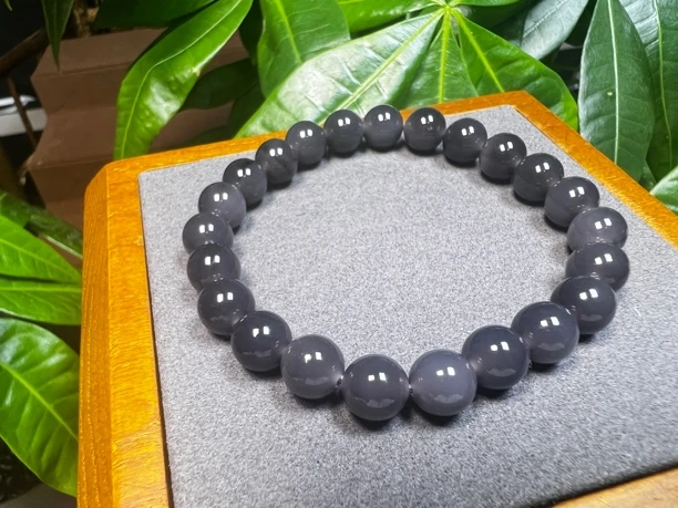 和田玉帝王紫烟紫手串8mm