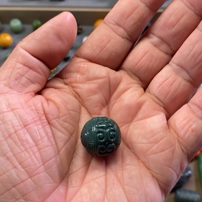 【闪购商品】石英质玉颈饰未镶嵌