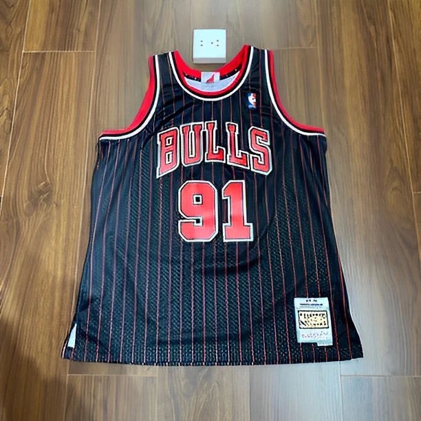 XL码/公价899/nba公牛队罗德曼91号球衣球迷版/9新/无袋配袋发