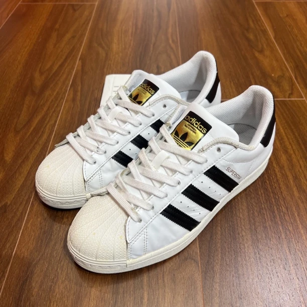 41码/公价499/贝壳头白黑运动鞋/9新/无盒配盒发