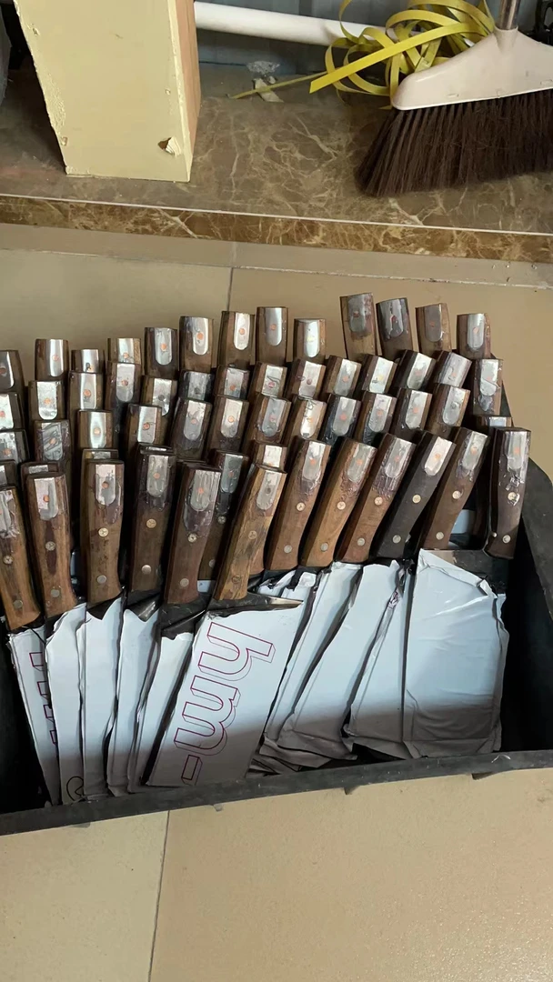 【直播专属7号购买】厨房家用菜刀厨师刀高硬度锋利切菜切肉水果刀