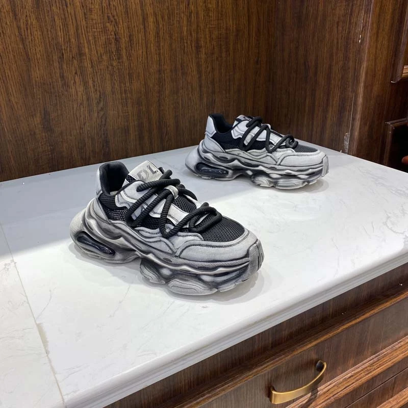 无鞋可及老爹鞋新款高级感厚底休闲运动鞋网红爆款夏季透气鞋子男