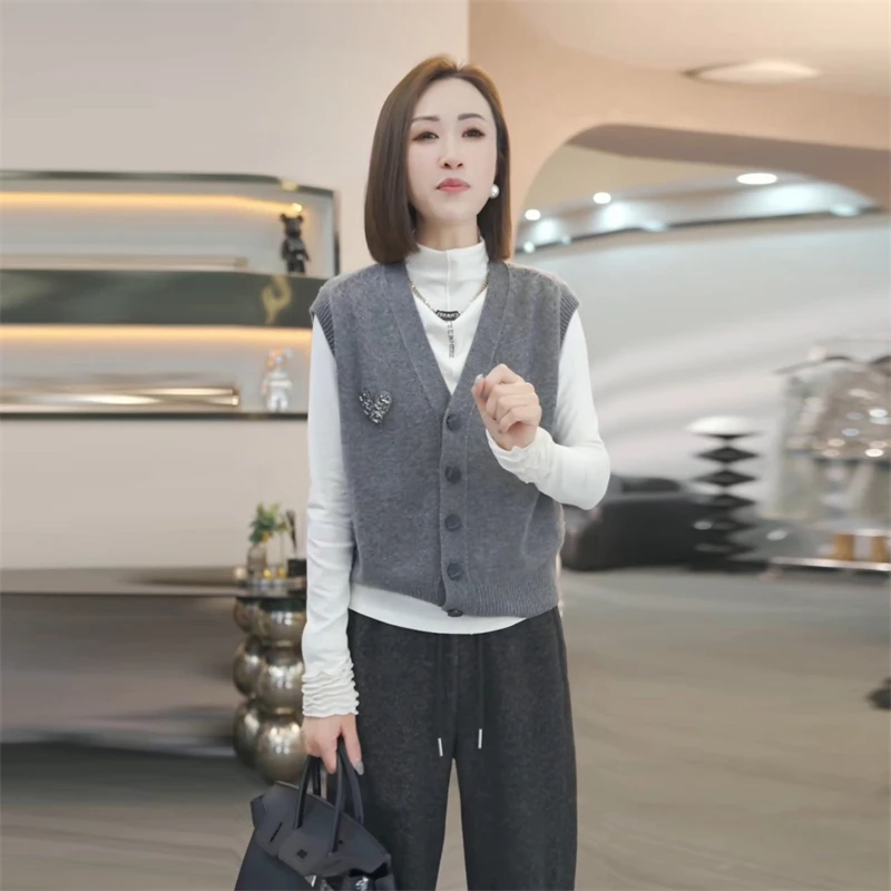 韩系百搭气质减龄套装女2025秋季新款立领修身T恤针织马甲两件套