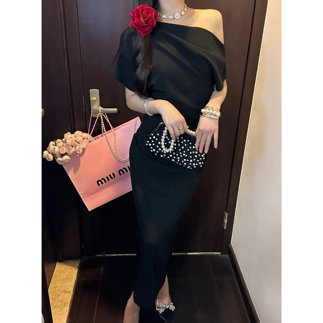 JIAKUN名媛风气质斜肩后妈裙女性感夏季新款生日宴会包臀连衣裙子