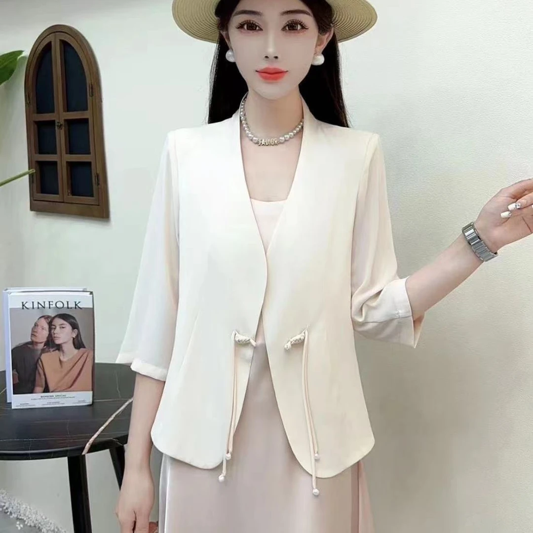 国风缎面薄款气质修身西装外套七分袖女洋气减龄880-2