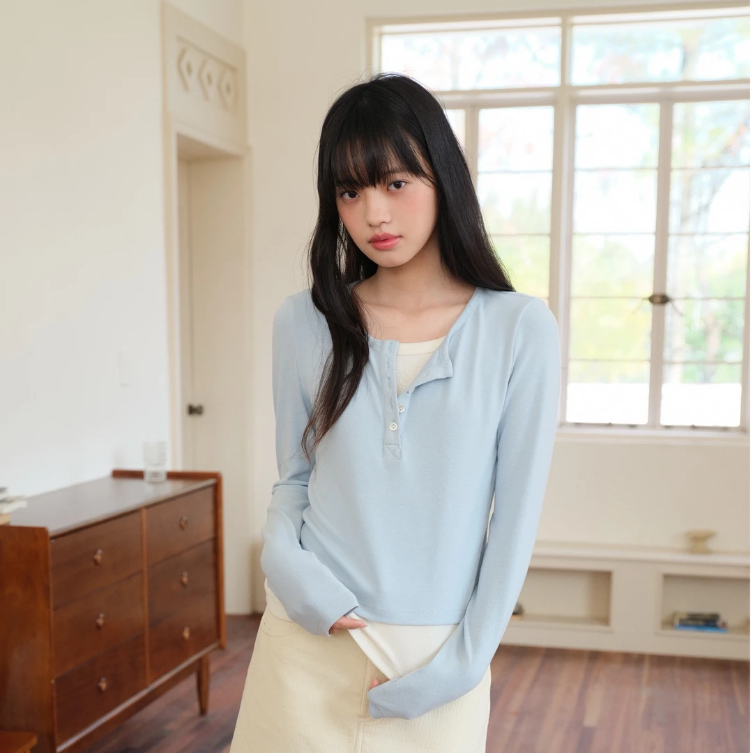 ZHANG&M1 韩版秋冬款显瘦别致纽扣假两件T恤 881475