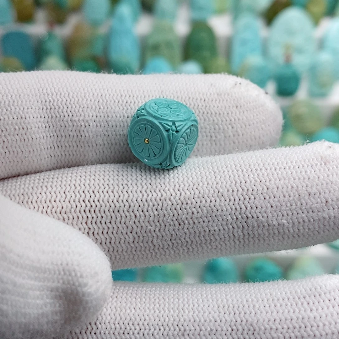 绿松石绿松石未镶嵌?*菲