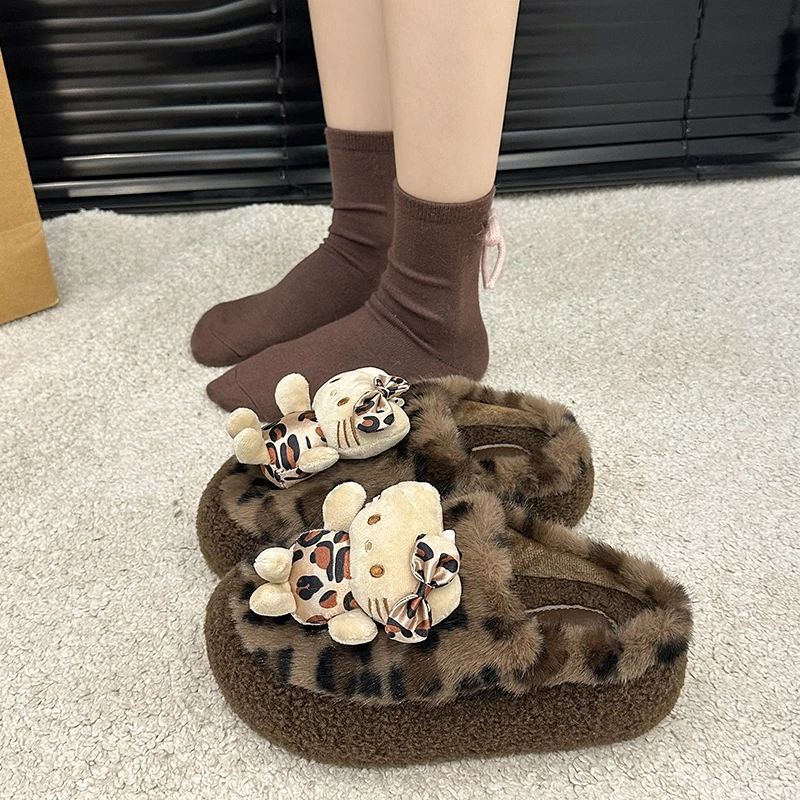 可爱加绒保暖卡通毛毛拖鞋女外穿2024秋冬新款室内平底豹纹包头拖