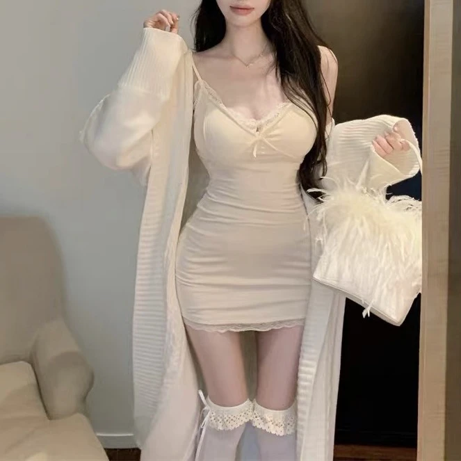 纯欲性感蕾丝吊带胸垫连衣裙春夏下摆紧身裙子修身收腰辣妹短裙女