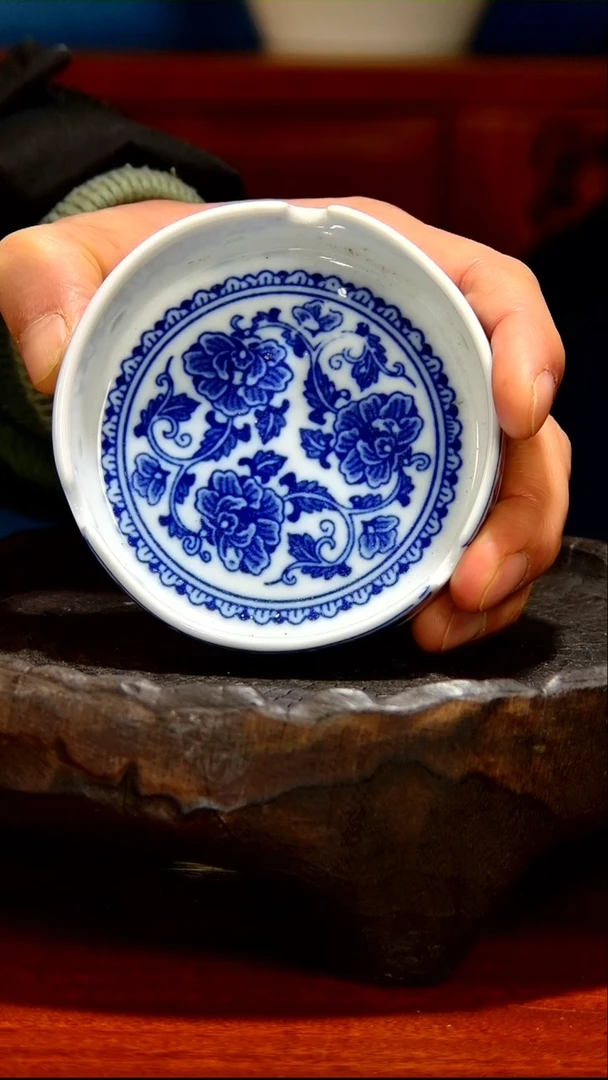 【闪购商品】瓷烟灰缸