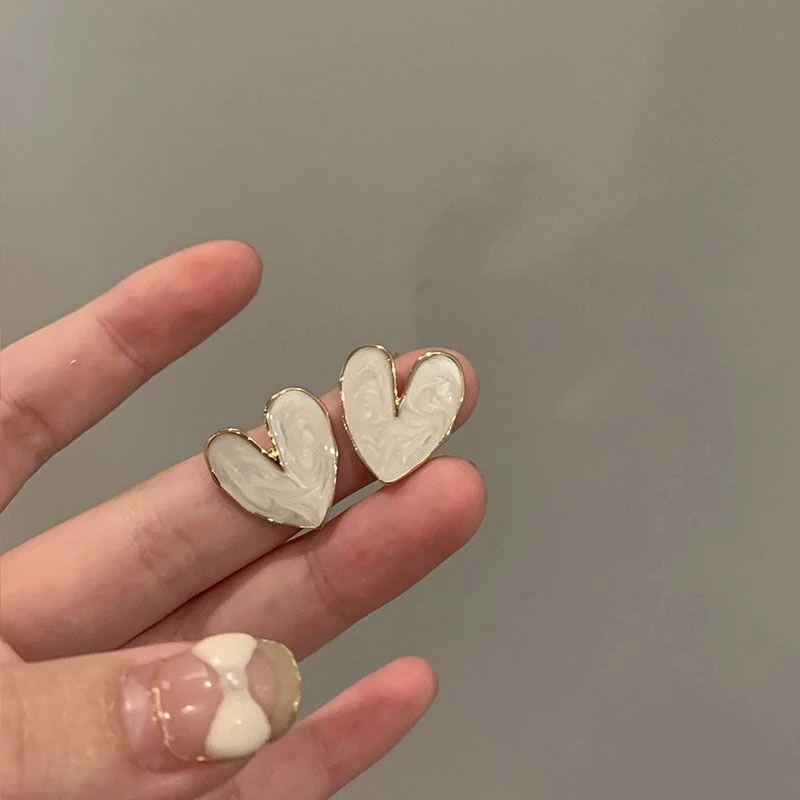爱心耳环冷淡风法式高级感设计款耳钉耳饰ED31
