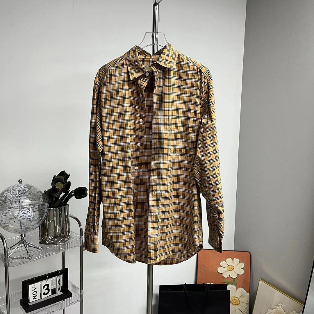 Burberry 格纹 衬衫 外套 99新 xs码 A1025