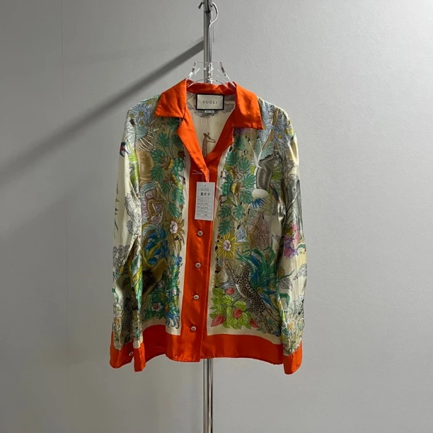 Gucci  花 衬衫  99新  36码   A1439