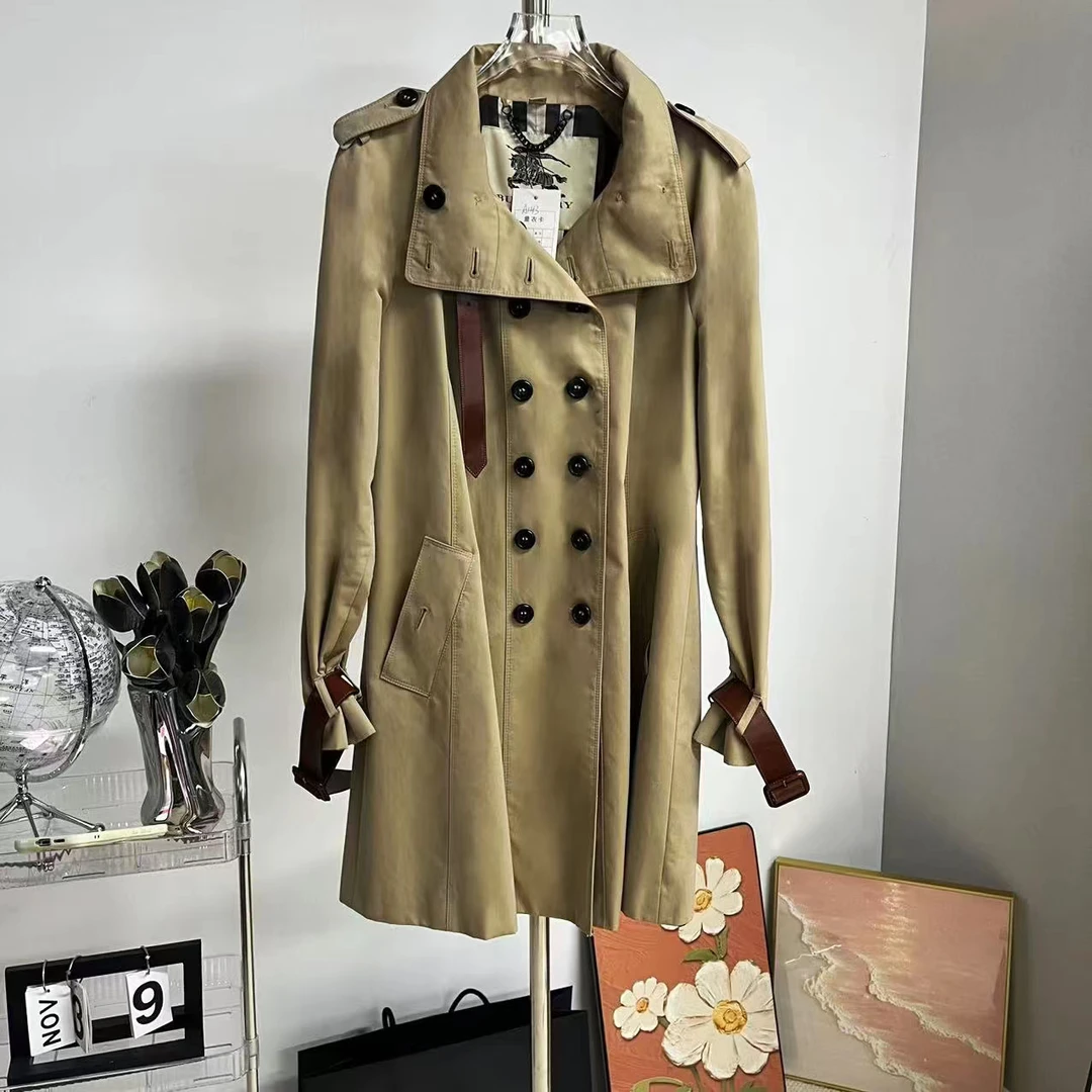 99新 BURBERRY/博柏利 长款风衣 双排扣 99新 10码  A143
