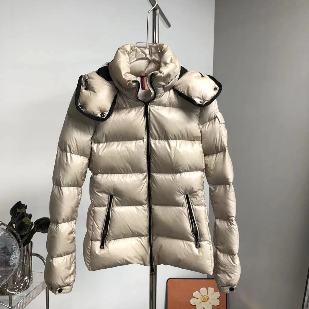 Moncler 羽绒服 99新 0码 A980