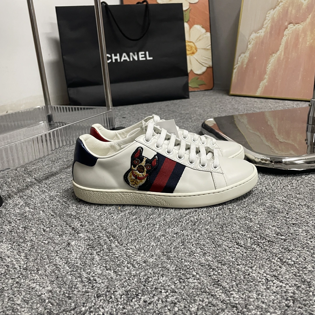 Gucci 白色 平底鞋 99新 34.5码 A746