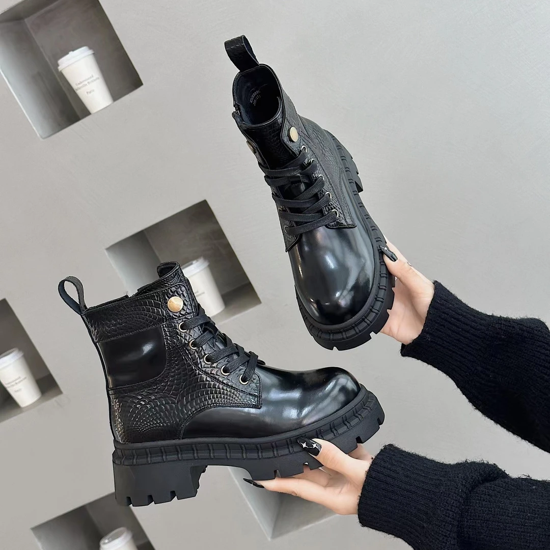 春季新款真皮潮流时尚百搭厚底圆头休闲系带冬季英伦风靴子1-1313
