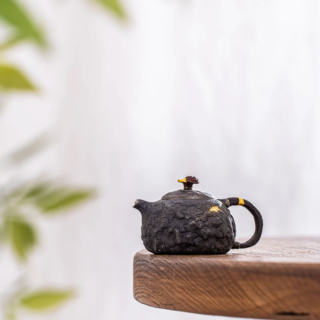 蜂鸟工坊 大师壶 银把镀金灵芝钮熏黑泡茶银壶 SWA2399