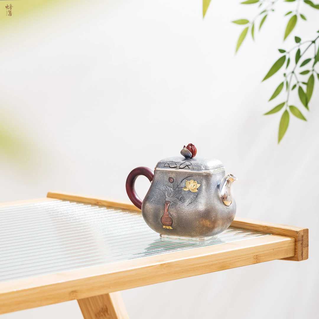 蜂鸟工坊 大师壶 木把荷花木钮麻纹錾刻四方小壶 SWA11071