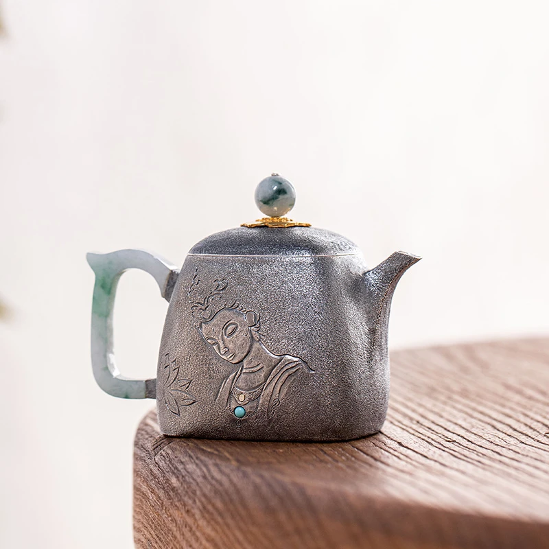 蜂鸟工坊 大师壶 四方錾刻人像一块料小壶 SWA18022
