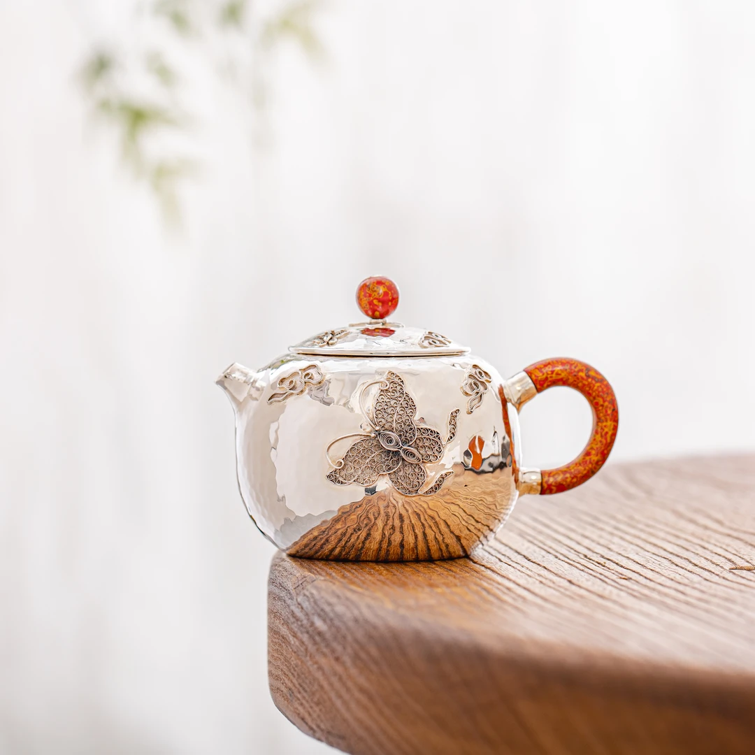 蜂鸟工坊 出口 大漆把漆钮蝴蝶花丝银壶  FNNA1157