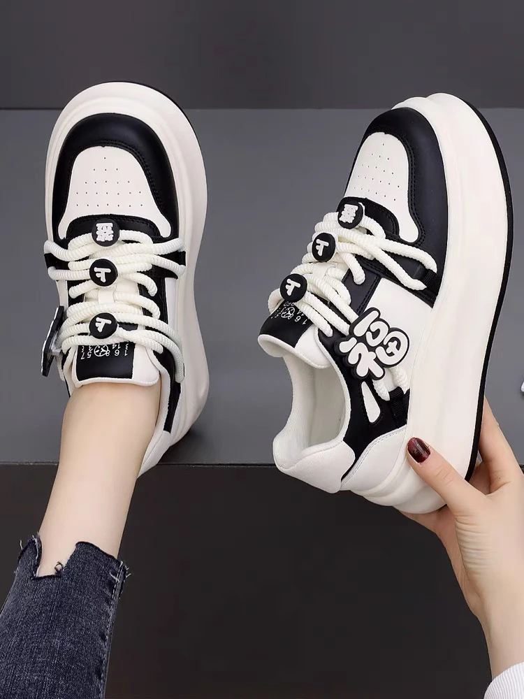 3-01 新款厚底休闲百搭运动板鞋（无装饰扣）