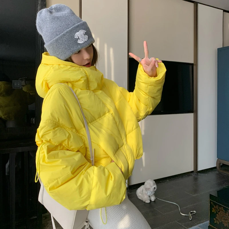 2025冬季新款高级感黄色连帽羽绒服女短款小个子超好看90绒外套