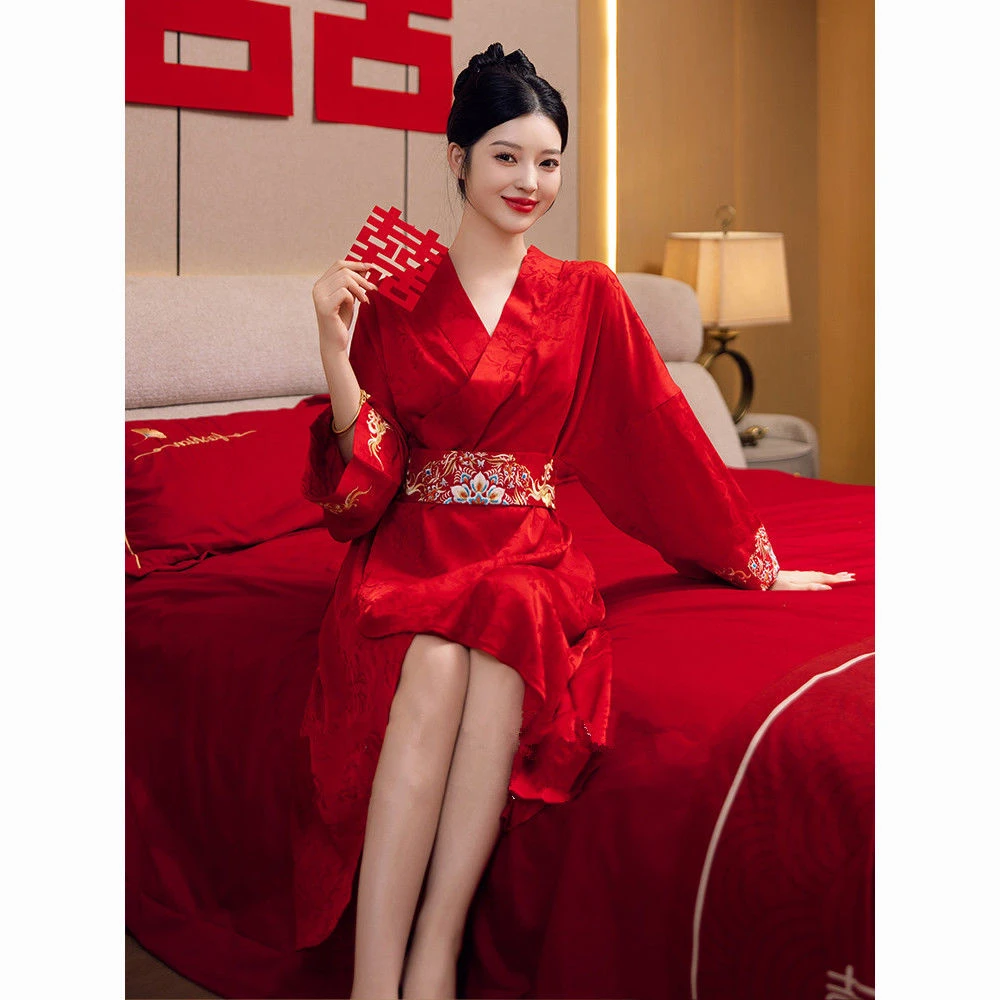 红色晨袍女新娘结婚高级感小众新中式刺绣礼服气质名媛睡衣婚服女