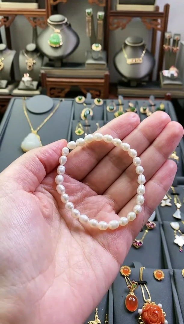 【闪购商品】淡水珍珠手绳未镶嵌P****柔手串