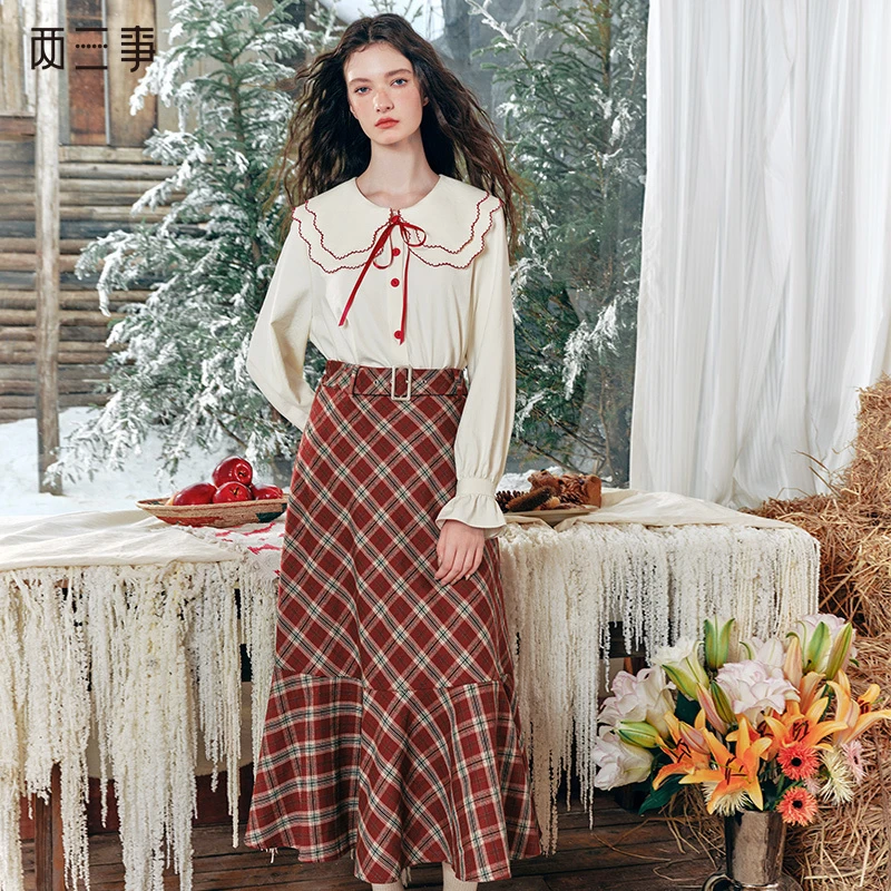 两三事 冬野霜糖 2024冬季新款复古系带荷叶边裙摆格子半身裙