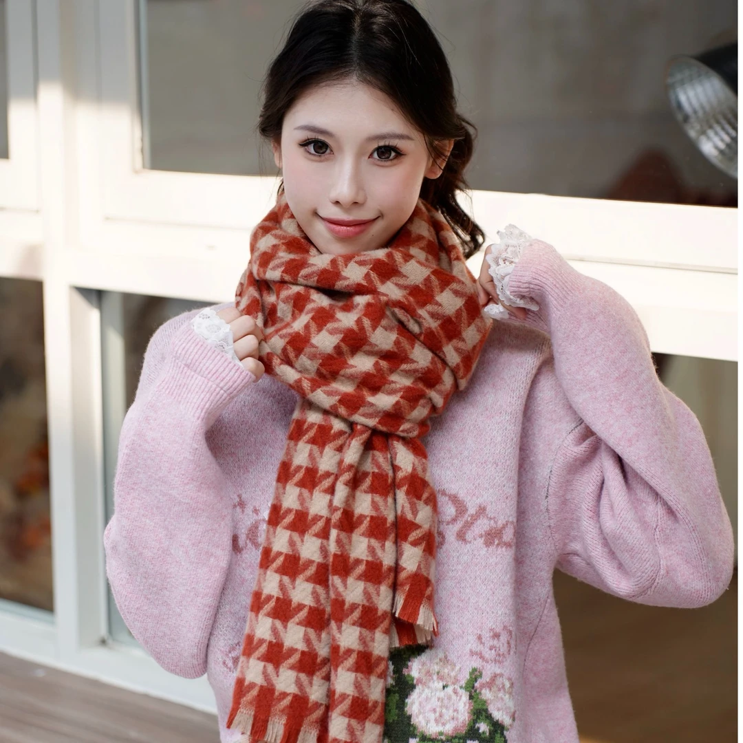 两三事 2024冬迁鸟波浪季新款格子长围巾女款