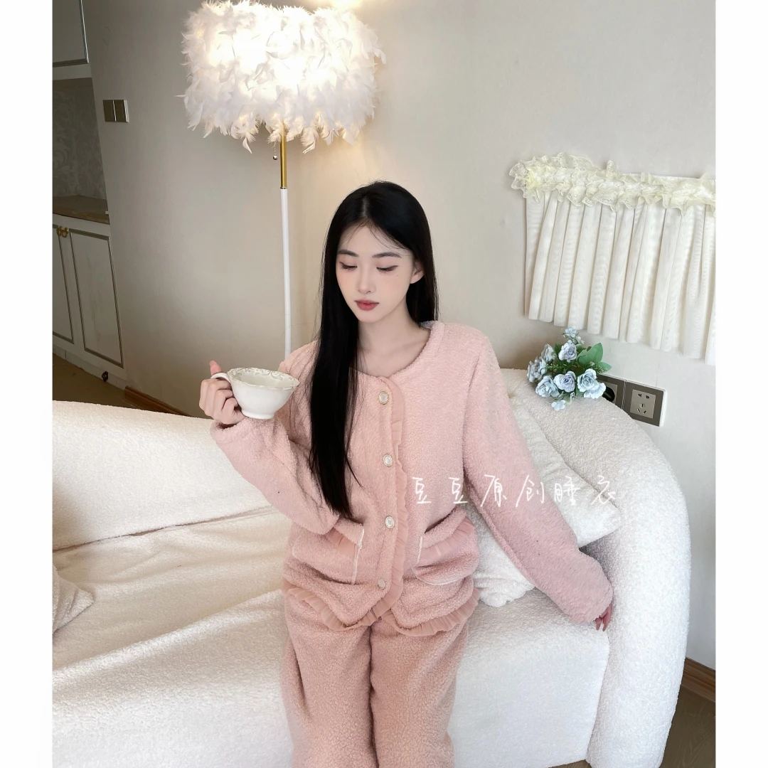 【甜茶雪芙】加厚雪芙绒双面绒纯欲风零度可穿显白冬保暖家居服女