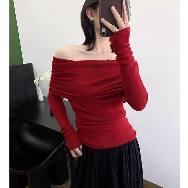 秋冬新款法式高级感红色露肩毛衣内搭打底长袖针织衫一字肩上衣女