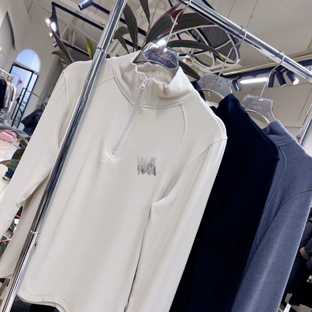 潇也甄选 - 设计款立裁拉链女士厚款卫衣打底shanw