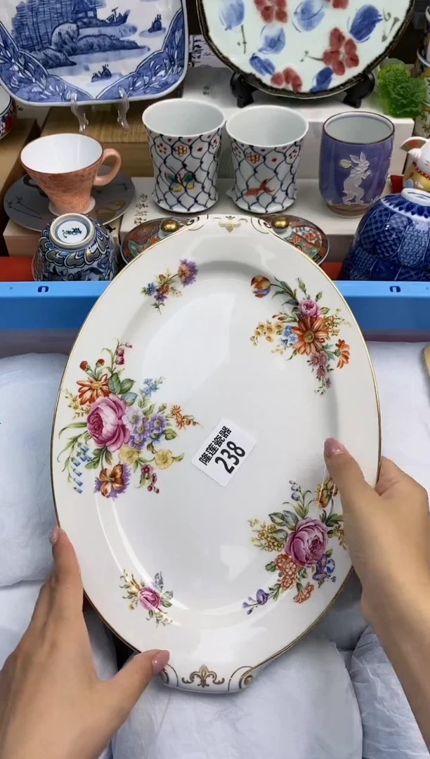 【闪购商品】瓷片 隆莲瓷器欢迎大家