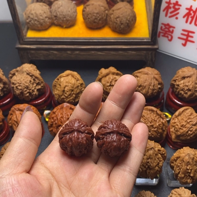 【闪购商品】桃核把件3灯笼