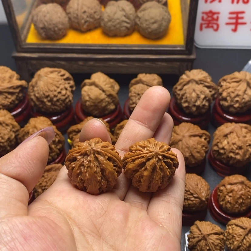 【闪购商品】桃核把件氵*雨