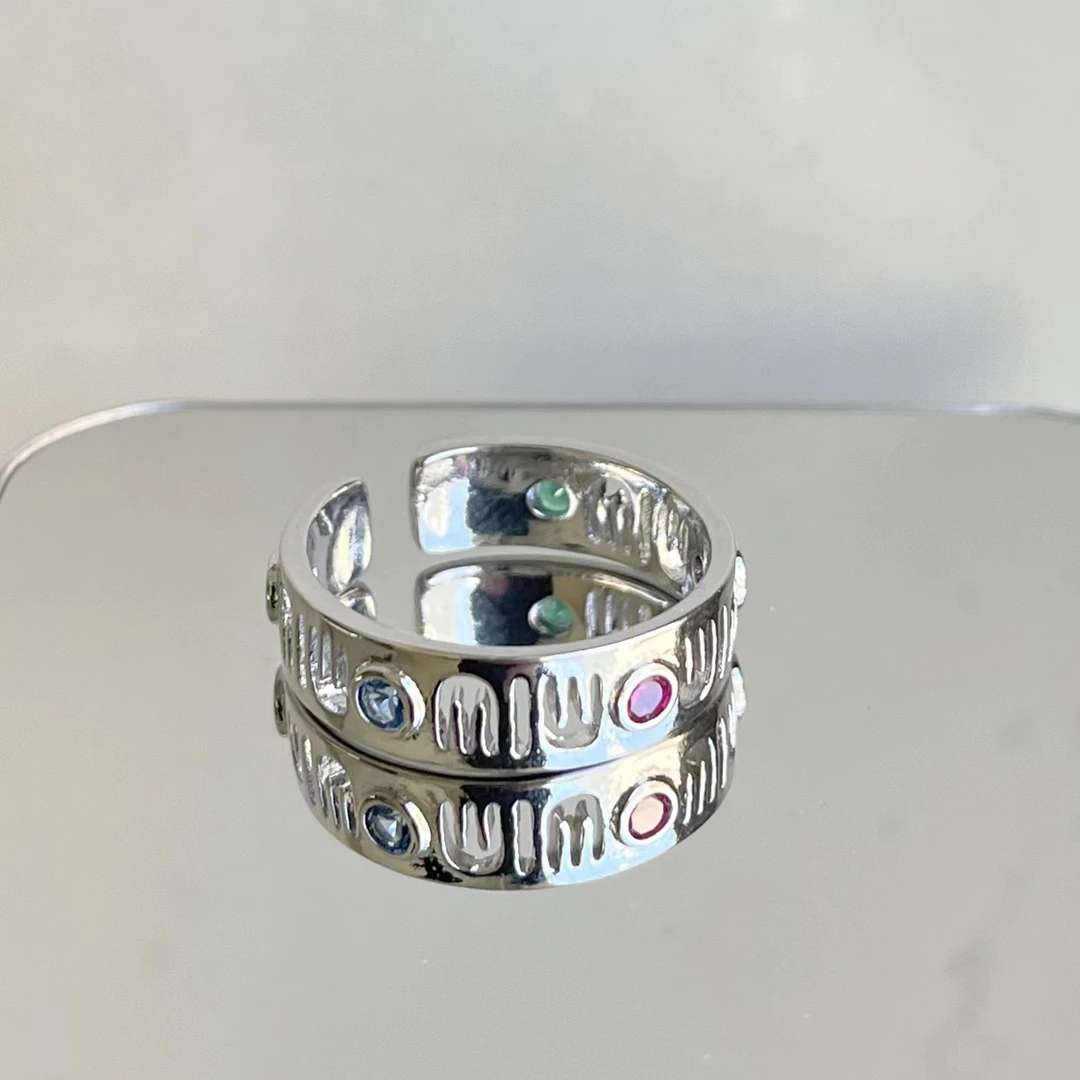 铜合金耳饰 GP1302 轻奢法式小众简约彩色m戒指