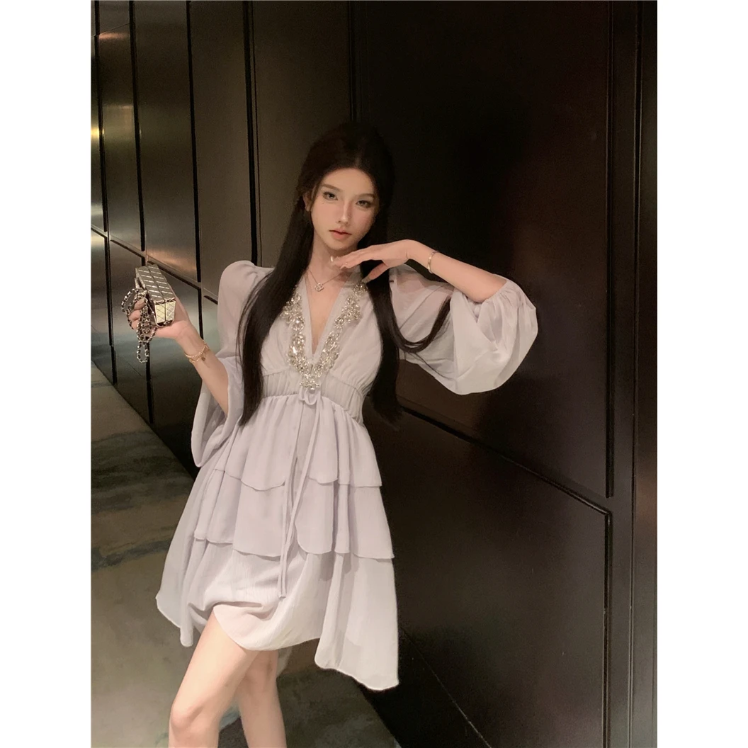 高级感小众重工长袖连衣裙设计感女装秋冬新款内搭名媛气质短裙子