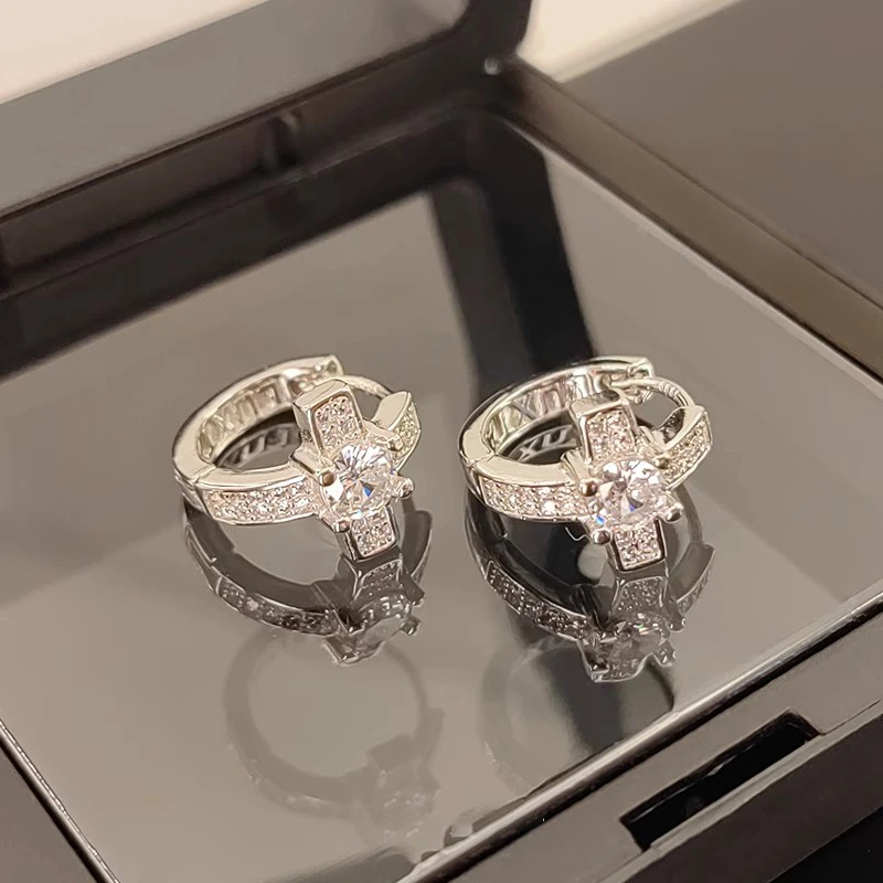 合金合成锆石耳饰 美式十字架微镶锆石耳环男士精致气质潮牌耳钉R