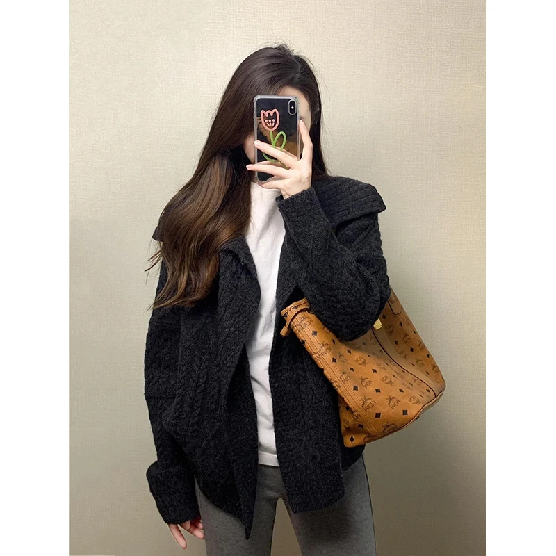 初春外套慵懒风高级松弛感翻领外套高腰女装炸街高级感女装小香风