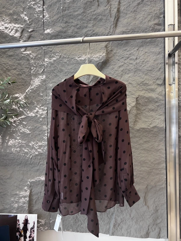 AVVENN咖色波点飘带长单衣2190