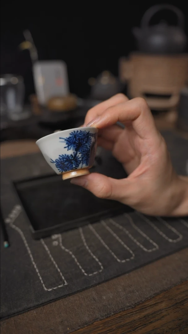 【闪购商品】陶瓷青花杯劲松20c1个